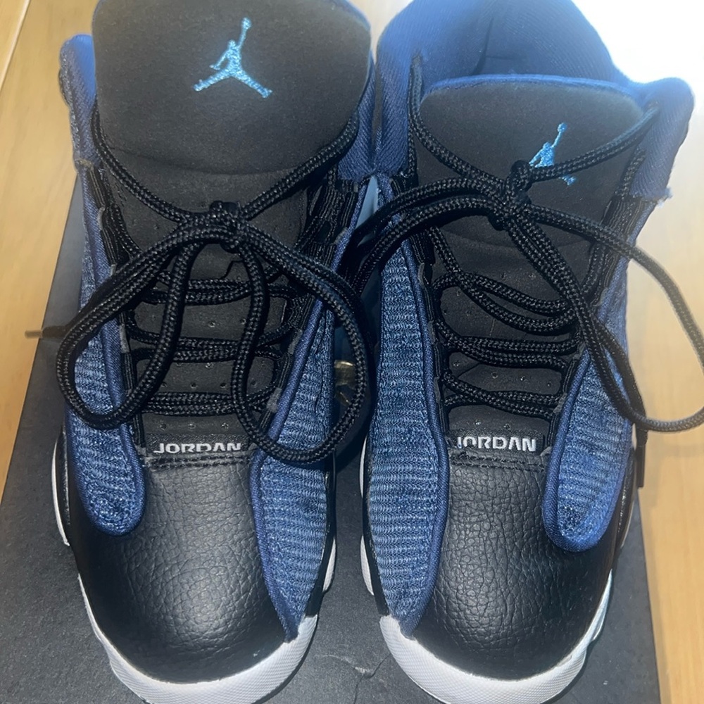 Kids Jordan Retro 13 in blue + black sz 2Y in good condition